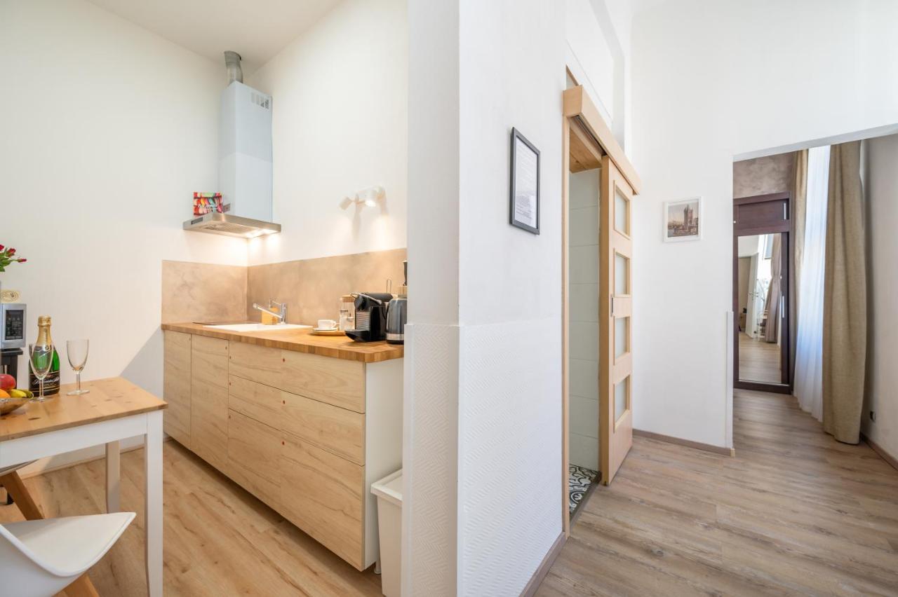 Premium Wenceslas Square Apartments ปราก ภายนอก รูปภาพ